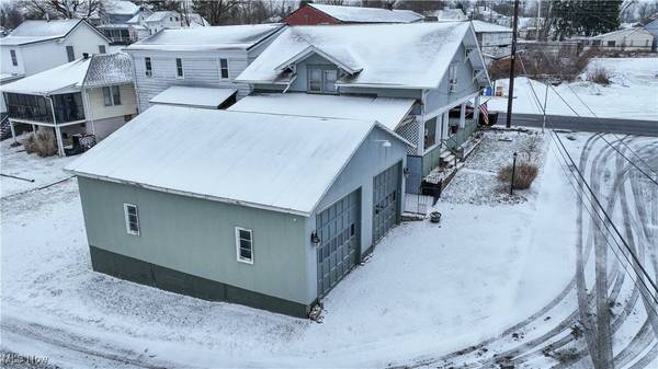 329 S Chestnut ST, Barnesville, OH 43713