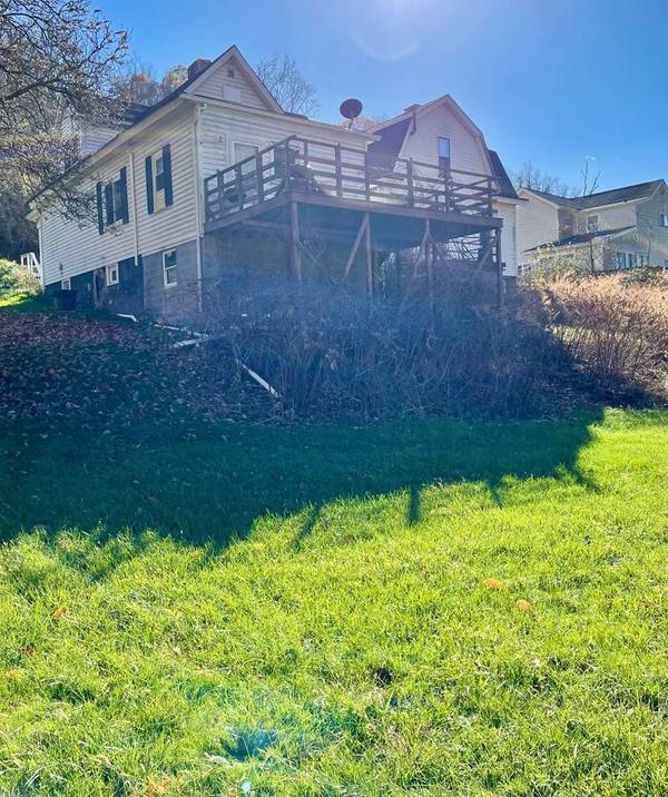 183 Valley Boulevard, Wheeling, WV 26003