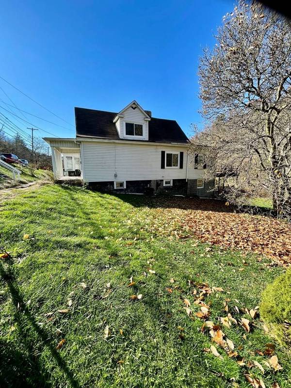 183 Valley Boulevard, Wheeling, WV 26003