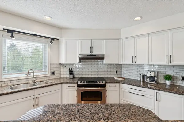 20260525-151 Arbour Lake Way NW-056_sm