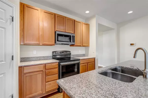 4032 Donnington CIR, Castle Rock, CO 80104