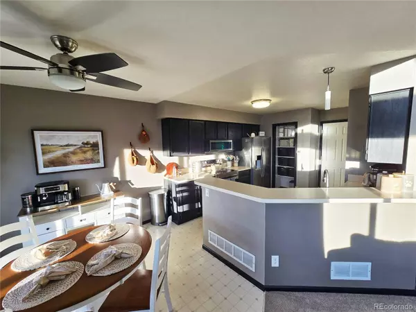 8827 Cloverleaf CIR, Parker, CO 80134