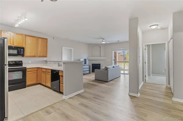 8200 E 8th AVE #6101, Denver, CO 80230