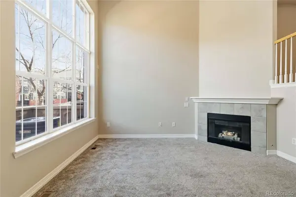 9219 Kornbrust CIR, Lone Tree, CO 80124