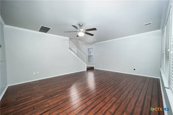 2208 Jesse Owens DR, Austin, TX 78748