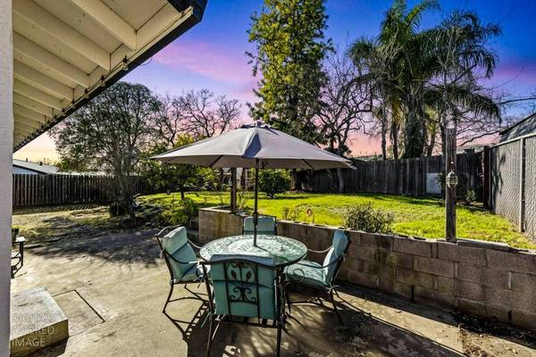 9847 Beachwood DR, Orangevale, CA 95662