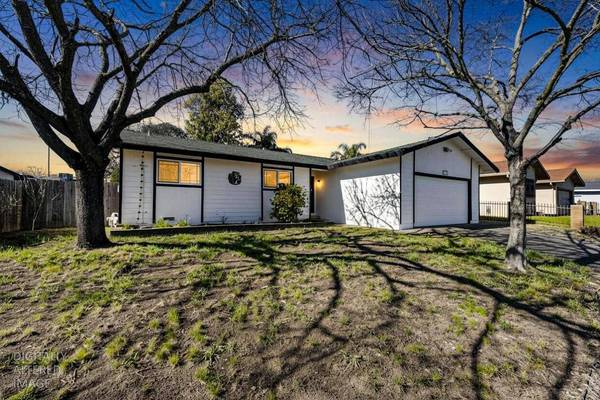 9847 Beachwood DR, Orangevale, CA 95662