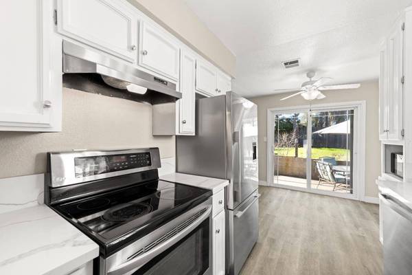 9847 Beachwood DR, Orangevale, CA 95662