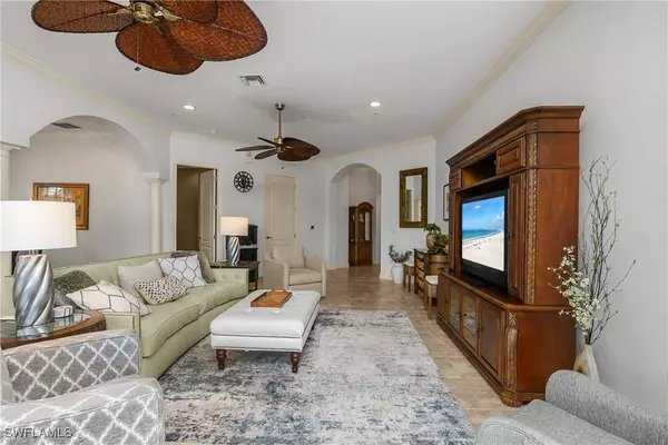 9109 PRIMA WAY #102, Naples, FL 34113