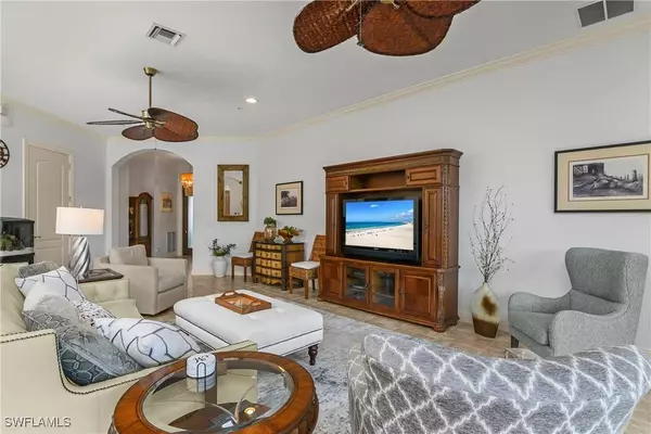 9109 PRIMA WAY #102, Naples, FL 34113