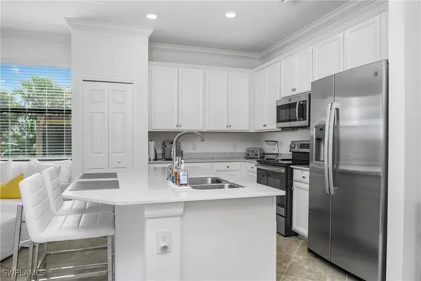 9584 Trevi CT #5238, Naples, FL 34113