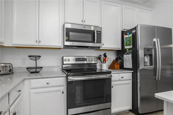 9584 Trevi CT #5238, Naples, FL 34113