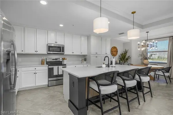 9584 Trevi CT #5217, Naples, FL 34113