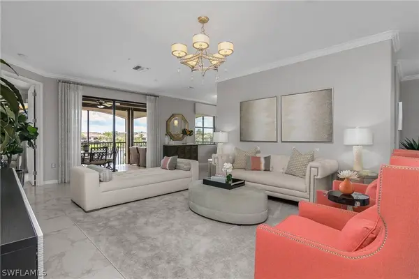 9473 Casoria CT #202, Naples, FL 34113