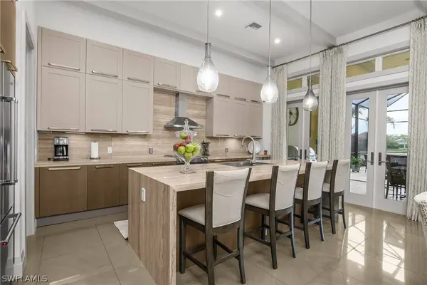 14852 Dockside LN, Naples, FL 34114