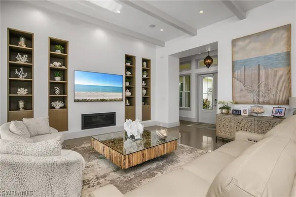 14852 Dockside LN, Naples, FL 34114