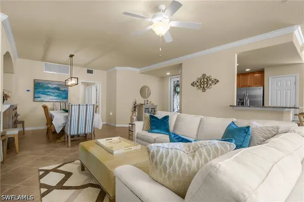 9497 Casoria CT #101, Naples, FL 34113