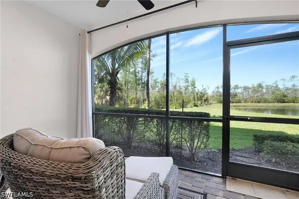9719 Acqua CT #214, Naples, FL 34113