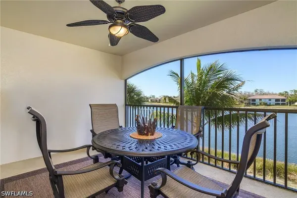 9517 Avellino WAY #2221, Naples, FL 34113