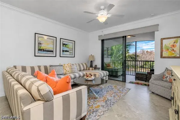 9572 Trevi CT #5034, Naples, FL 34113
