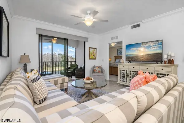9572 Trevi CT #5034, Naples, FL 34113