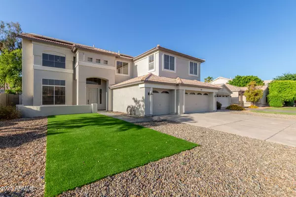 2754 E MICHELLE Way, Gilbert, AZ 85234