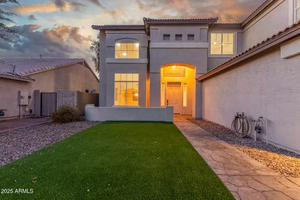 2754 E MICHELLE Way, Gilbert, AZ 85234