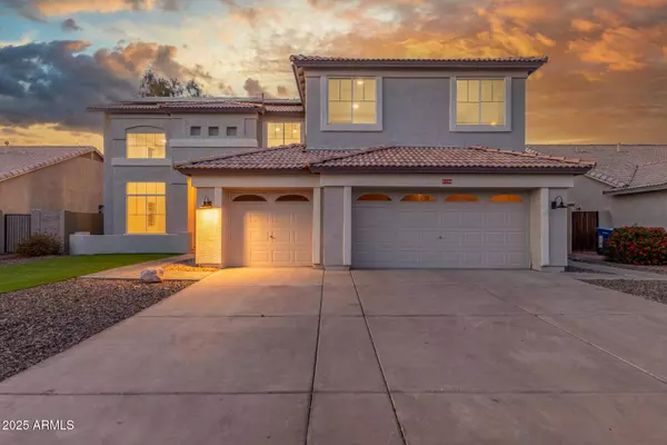 2754 E MICHELLE Way, Gilbert, AZ 85234