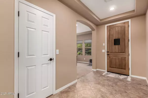 2607 W GRAY WOLF Trail, Phoenix, AZ 85085