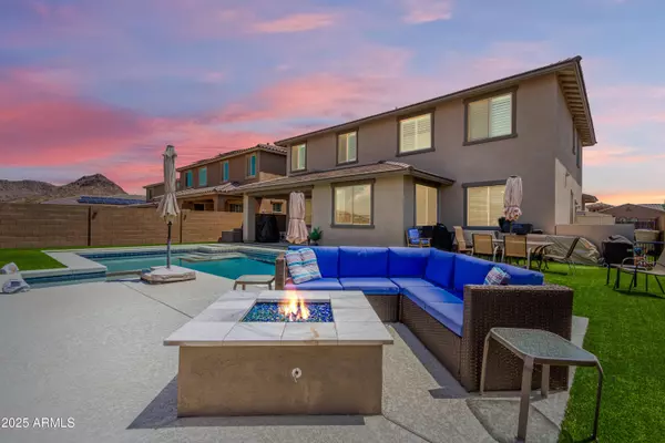 9342 W WHITE FEATHER Lane, Peoria, AZ 85383