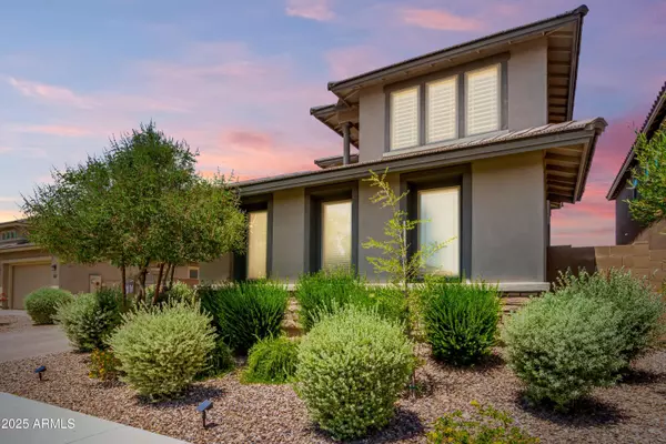 9342 W WHITE FEATHER Lane, Peoria, AZ 85383