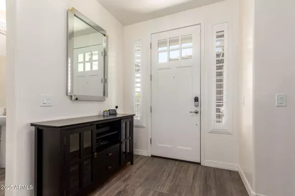 9342 W WHITE FEATHER Lane, Peoria, AZ 85383