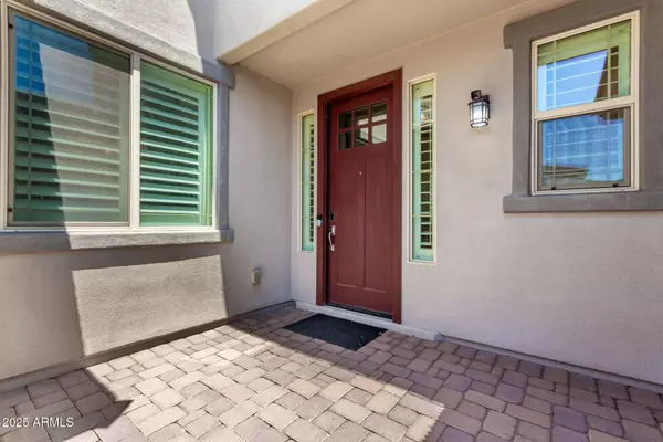 9342 W WHITE FEATHER Lane, Peoria, AZ 85383