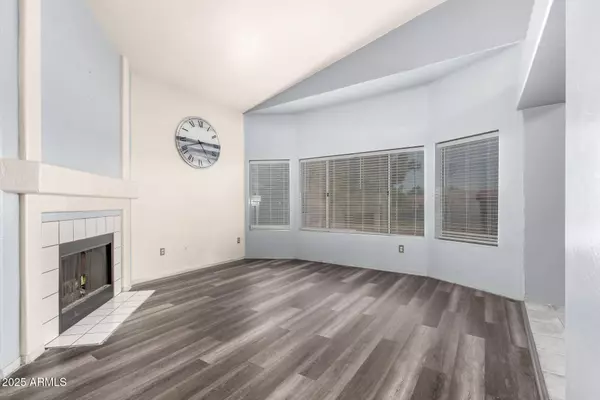 1433 E MINERAL Road, Gilbert, AZ 85234