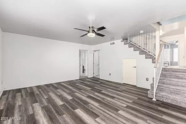 1433 E MINERAL Road, Gilbert, AZ 85234