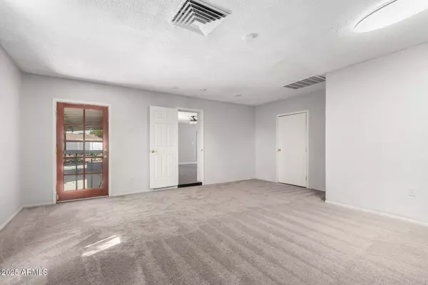 810 W VILLA MARIA Drive, Phoenix, AZ 85023