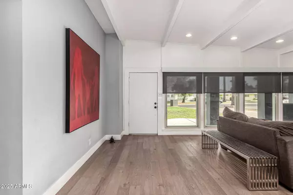 6746 E MONTEROSA Street, Scottsdale, AZ 85251