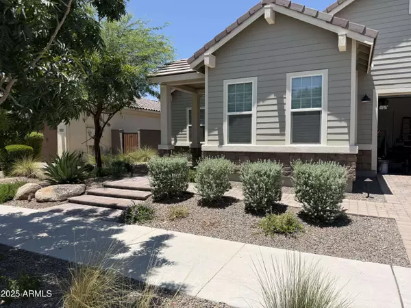 1948 W PASO Trail, Phoenix, AZ 85085