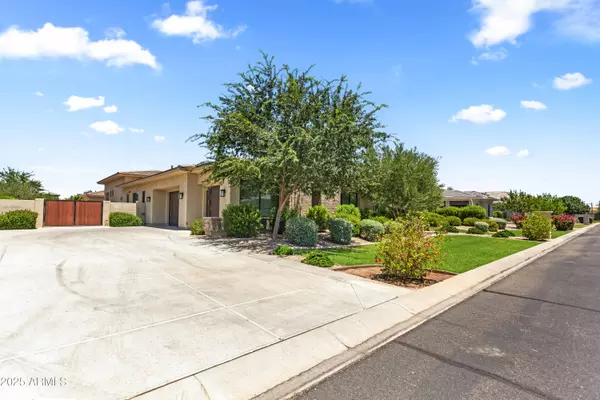 2754 E KINGBIRD Drive, Gilbert, AZ 85297