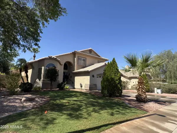 929 W PALO VERDE Street, Gilbert, AZ 85233