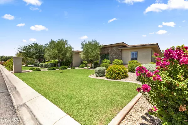 2754 E KINGBIRD Drive, Gilbert, AZ 85297