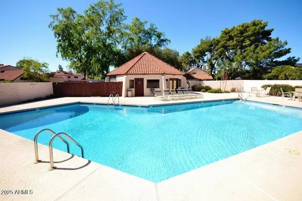 1180 E BELMONT Avenue, Phoenix, AZ 85020