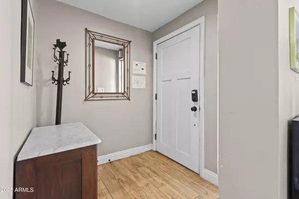 4130 N 4TH Avenue, Phoenix, AZ 85013