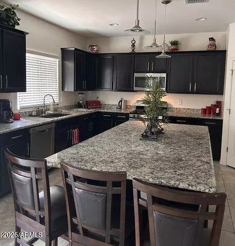 2665 E GILLCREST Road, Gilbert, AZ 85298