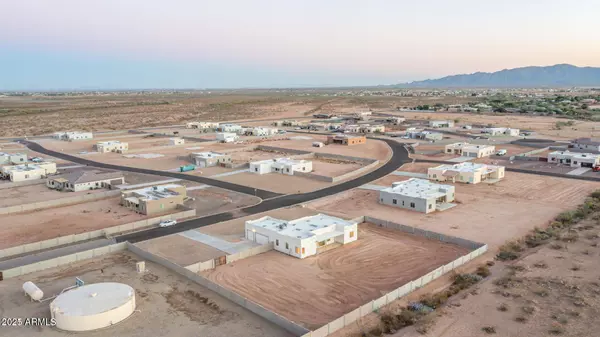 29510 N 244TH Drive, Wittmann, AZ 85361
