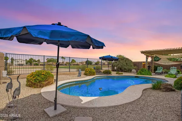 30013 N CANDLEWOOD Drive, San Tan Valley, AZ 85143