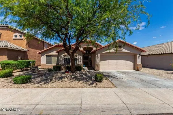 548 E EMBASSY Drive, San Tan Valley, AZ 85143