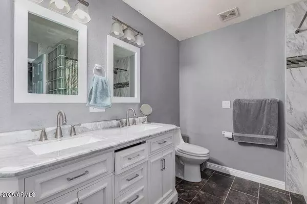 1821 W MISSION Drive, Chandler, AZ 85224