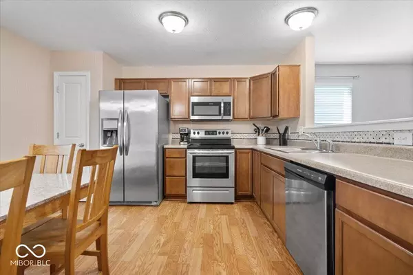 6333 Pinebark PL, Indianapolis, IN 46217