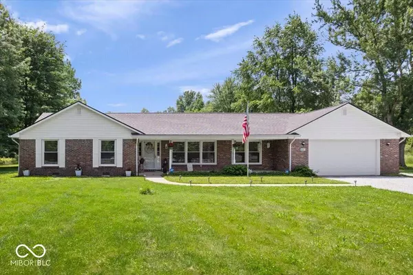 881 W 1050 N, Fortville, IN 46040